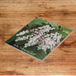 False Solomons Blommigt för sälblommor Ceramic Til Kakelplatta<br><div class="desc">Keramiskt plattor med en fotobild av vackra,  vita,  ringformade blommor och rödaktiga stammar av Maianthemum oleraceum,  även känt som False Solomons säl,  en skogsväxt. En underbar,  blommigt design! Markera din ruta storlek. Gör en söt köksbagge!</div>
