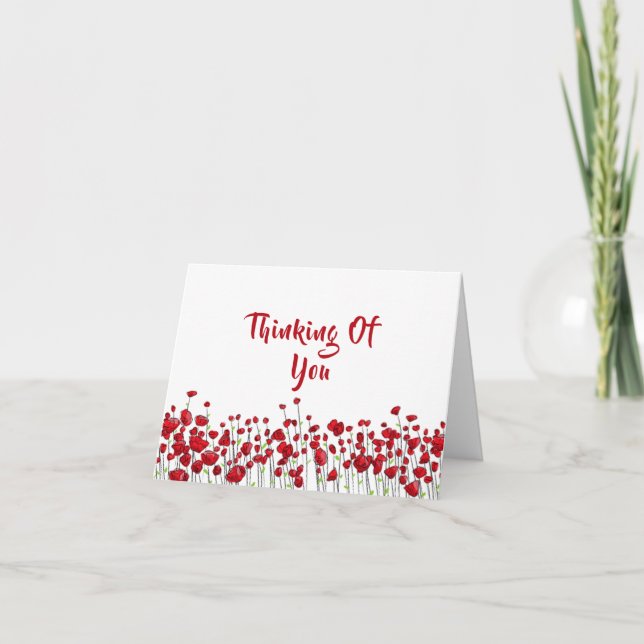 Fält av röda poppies "Thinking of you" Kort (Framsida)
