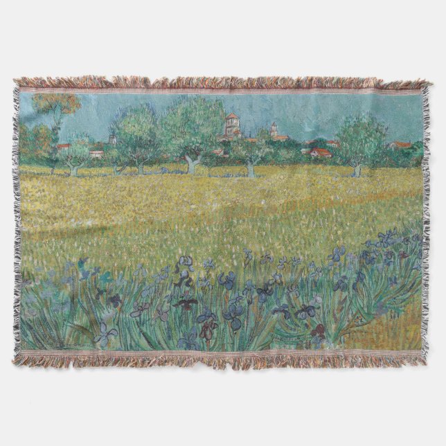 Fält med irisar nära Arles Vincent Van Gogh Filt (Framsidan)