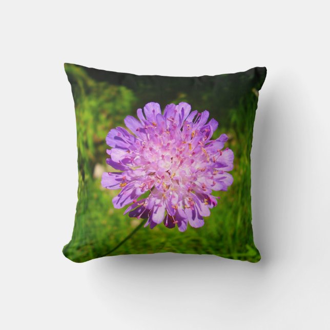 Fält Scabious Throw Cushion Kudde (Framsida)