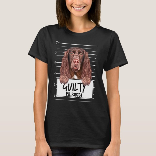 Fält Spaniel Mugshot Skyldig Hund T Shirt (Framsida)
