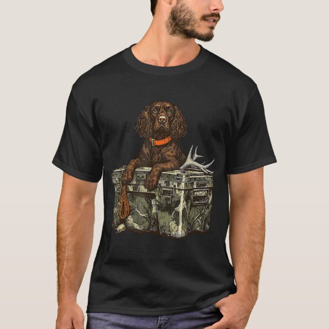 Fält Spanska Hund med Hjort Antler T Shirt (Framsida)