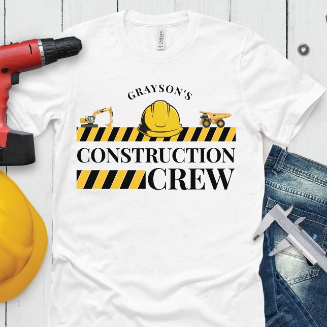 Familj för Födelsedagsfest av byggnadsbesättning T Shirt (Funny birthday boy name construction crew building dump truck digger matching family party shirt)