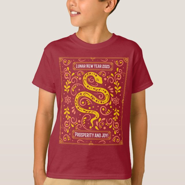 Familj: Kinas nyår 2025 i Lycklig T Shirt (Framsida)