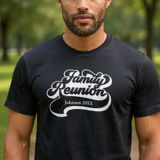 Familjeåterförening Anpassningsbar T-Shirt (Skapare uppladdad)