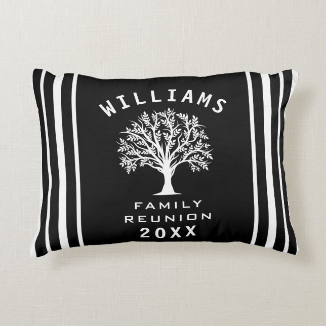 Familjeåterförening för sommaruppehållet Vacation  Prydnadskudde (Framsidan)