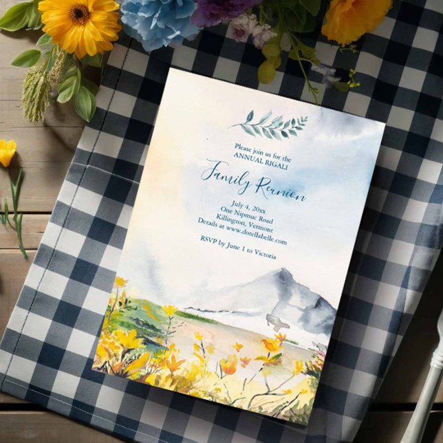 Familjeåterförening för vattenfärgsberg inbjudningar (Family reunion invitations watercolor mountain art by Victoria Grigaliunas)