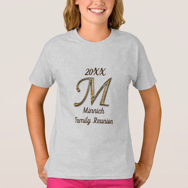 Familjeåterförening Guld Brev M Monogram Keepsaké T Shirt (Framsida)