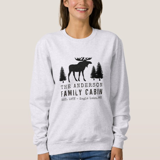 FamiljeCabin Rustic Moose Gräs Träd Silhouette T Shirt (Framsida)