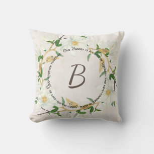 Familjecirkulets citat och krans med monogram kudde