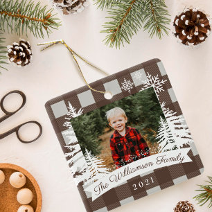 Familjefoto för Brown Buffalo Play Rustic Gräs Trä Julgransprydnad Keramik