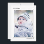 Familjefoto i Black & Guld Snowflake Lycklig Hanuk Julkort<br><div class="desc">Snyggt och söta fotokort är perfekt för alla dina vänner och din familj den här julhelgen. Anpassa texten "lycklig hanukah" med din egen hälsning och byt ut familjen namn och året och byt ut ut bild mot ett foto av dina barn, husdjur eller hela familjen. Utformningen har en svart gräns...</div>