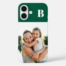 Familjefoto med monogram i jägaregrönt