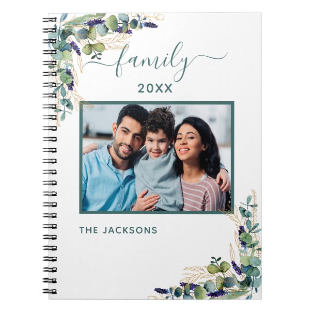 Familjefotoeukalyptus greenery white namn anteckningsbok (Framsidan)