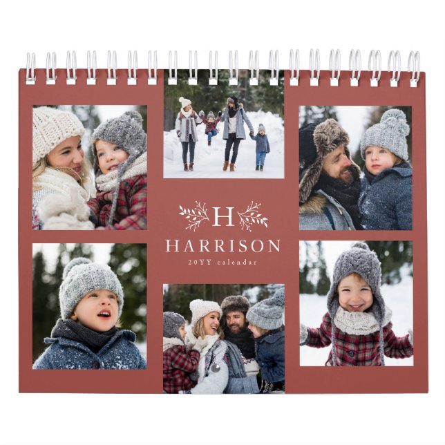 Familjefotokollage rustic terracotta monogram kalender (Omslag)