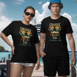 Familjegrupp för Skapar minnen på kryssruta T Shirt<br><div class="desc">Den här designen kan vara personlig i det område som tillhandahålls genom att ändra fotot och/eller text. Du kan också anpassa den genom att klicka på Anpassa den här mallen och sedan välja klicka för att anpassa ytterligare alternativ och ta bort eller ändra färg i bakgrunden, lägga till text, ändra...</div>