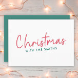 Familjejul | Modern Minimifamilj Namn Julkort<br><div class="desc">Enkelt,  snyggten "Jul med ()" citerar platta helgdagskort i modern minimalistisk typografi i festiv rött och grönt. Utformningen kan vara lätt att personlig med din familj namn,  år eller speciella hälsning för toppen,  söta,  skräddarsydda helgdag vibes!</div>