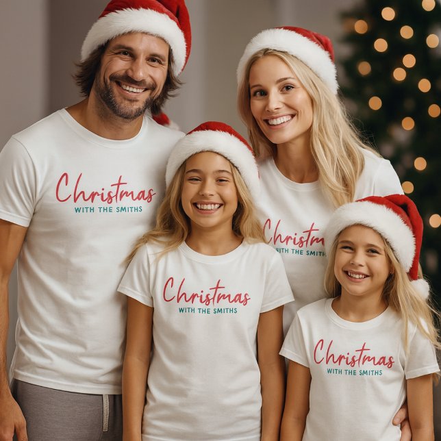 Familjejul | Modern Minimifamilj Namn T Shirt (Skapare uppladdad)
