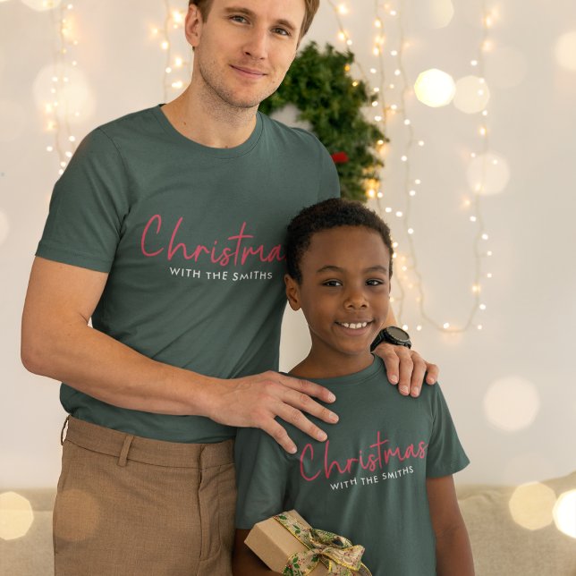 Familjejul | Snyggt Trendig Forest Grönt T Shirt (Skapare uppladdad)