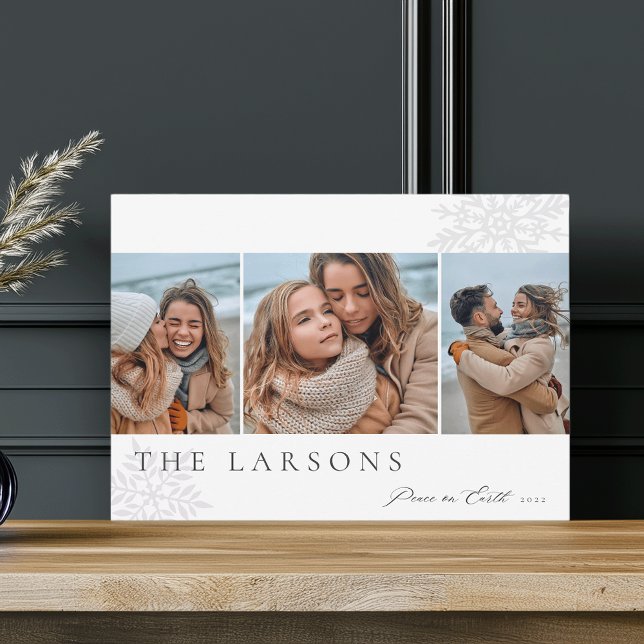 Familjemarkör | Fred på jorden Tre foto Julkort (Skapare uppladdad)