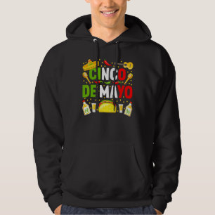 Familjematchning mellan lycklig Cinco De Mayo Mexi Hoodie