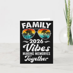 Familjen 2026 vibbar familjesammankomst semester g kort