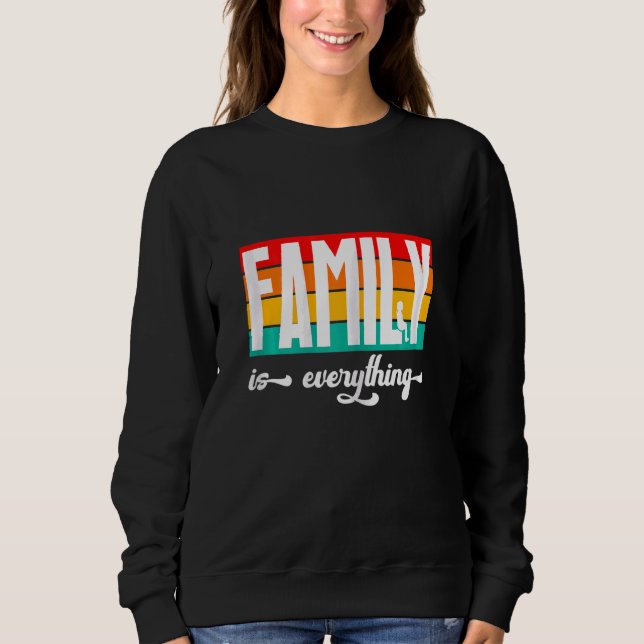Familjen är allt för unga t shirt (Framsida)