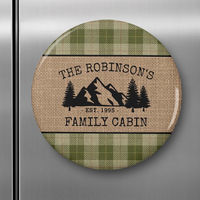 Familjen Namn Cabin Träd Sage Pput Burlap Round Magnet (Skapare uppladdad)