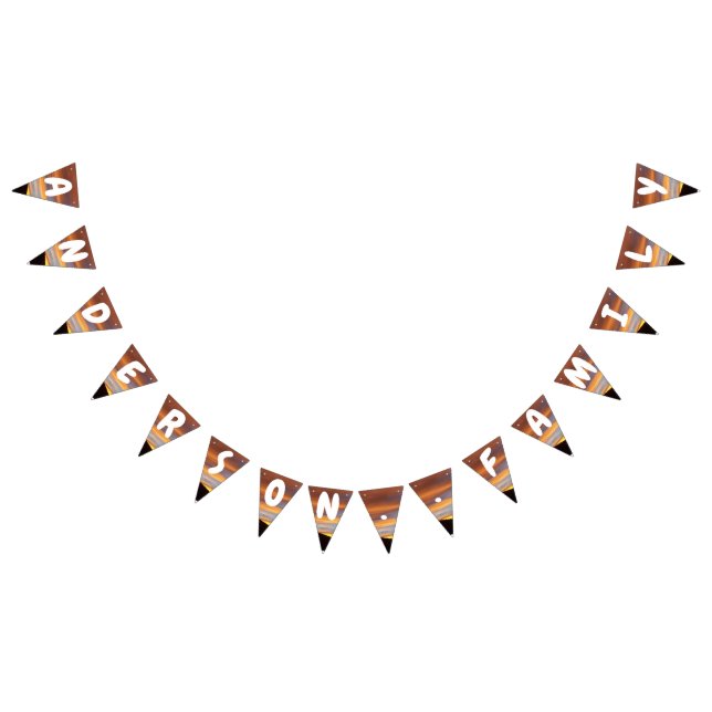 Familjen Namn Orange Gult Sunset Behind Mountains Vimplar (Alla)