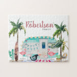 Familjen Namn| Personlig Flamingo Family Pussel<br><div class="desc">Personligens pussel att hela familjen kommer att göra kärlek. Med en roligt vattenfärgsflamingo familjefas med fläckar för att lägga till din egen familj namn. När det gäller hemmabruk kärlekar vi färg som flamingor tillför. Alltid en slåare, oavsett mottagare. Köp idag för den speciellare gåvan från extra! Vi kan göra dig...</div>