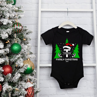 Familjen Namn Santa Hat-årshelgen T Shirt