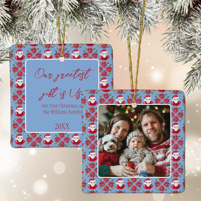 Familjens första jul 1-fotografi av jultomten julgransprydnad keramik (Skapare uppladdad)