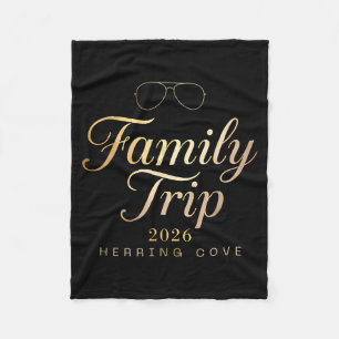 Familjeresa 2026 Herring Cove Weekend 2026 Sommar Fleecefilt