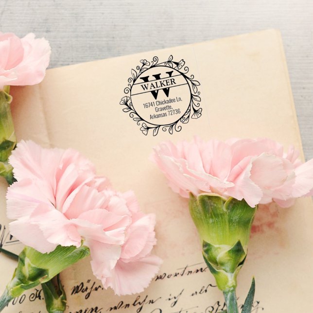 FamiljeReturadress med Monogram.. Stämpel (Skapare uppladdad)