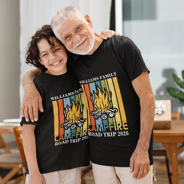 Familjesemester i bergsområdet Resa T Shirt (Skapare uppladdad)
