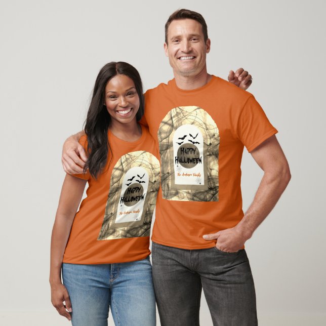 Familjespoky Modern Happy halloween T Shirt (Unisex)