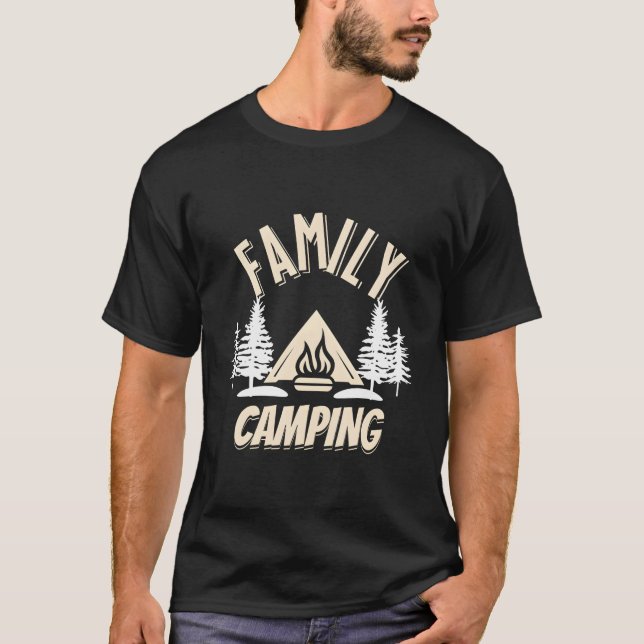 Family Camg Fun Adventure Tent Outdoors Natural T Shirt (Framsida)