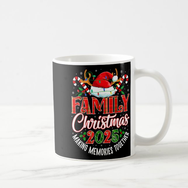 Family Christmas 2025 Matching Pajama Xmas Squad  Kaffemugg (Höger)