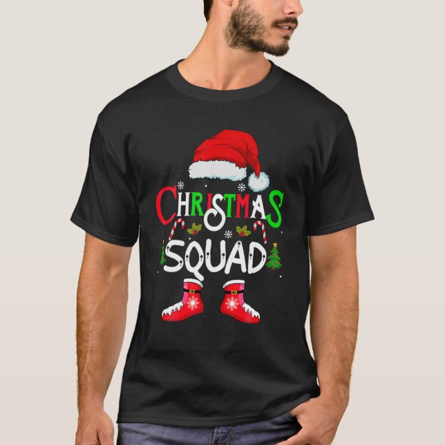 Family Christmas Squad Santa 2022 Team Xmas Tree P T Shirt (Framsida)
