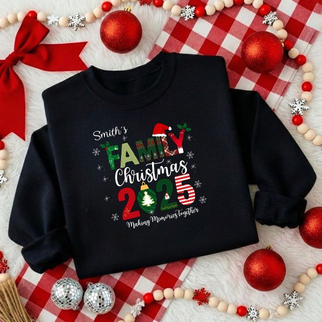 Family Christmas T-shirt 2025 (Skapare uppladdad)
