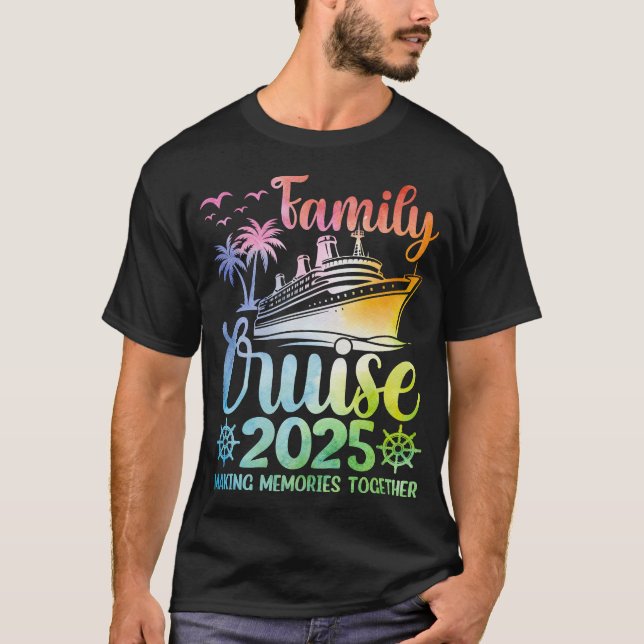 Family Cruise 2025 T Shirt (Framsida)