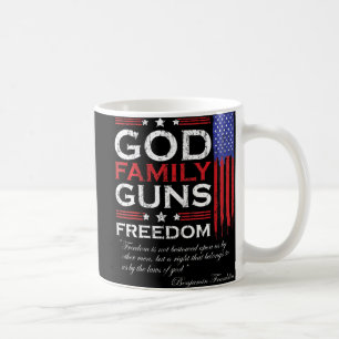 FAMILY GOD GUNS OCH FRIEDOM CHRISTIAN MAGA TRUMP KAFFEMUGG