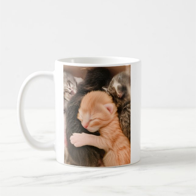 Family Is Everything, Kitten Coffee Mug Kaffemugg (Vänster)