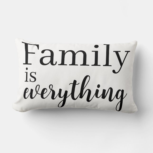 Family is everything Throw Pillow Lumbarkudde (Framsida)