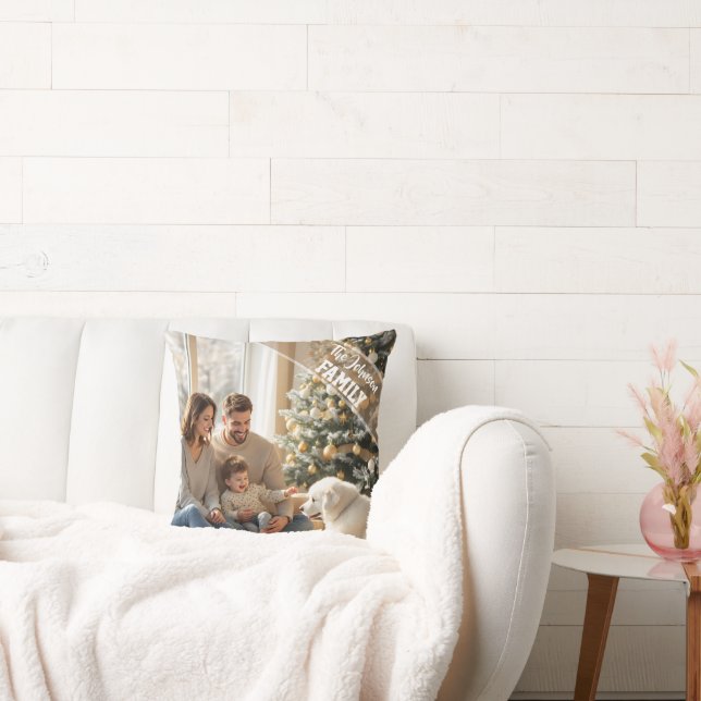 Family modern script Text Overlay with Two Photos Kudde (Soffa)