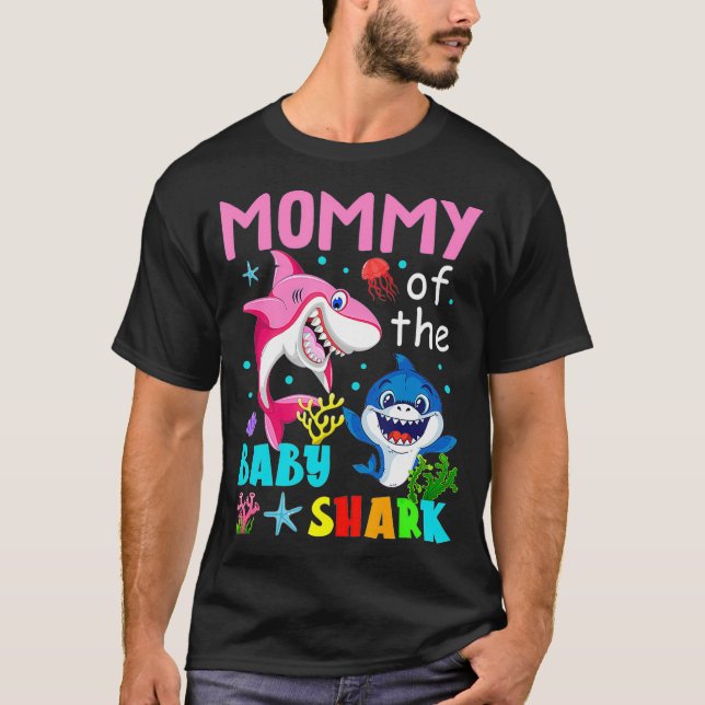 Family  Mommy Of The Baby Shark  T Shirt (Framsida)