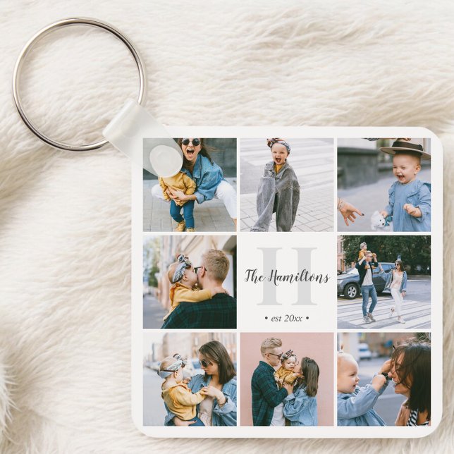 Family Monogram Calligraphy 16 Photo Keychain Nyckelring (Skapare uppladdad)
