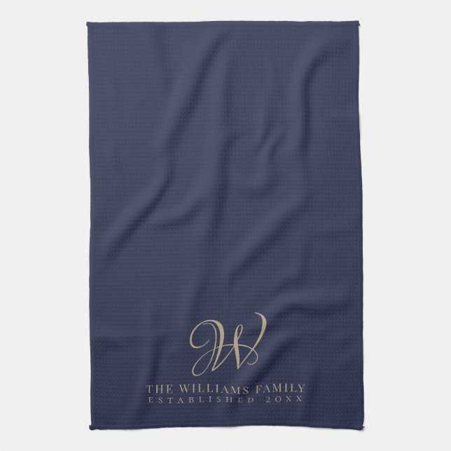 Family Monogram Elegant Script Navy Kitchen Kökshandduk (Vertikal)