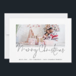 Family Photo 2025 Calendar Script God jul Julkort<br><div class="desc">Family Photo 2025 Calendar Script God jul. Byt bara ut exempelfotot mot ditt eget och anpassa det till hälsning och namn vid grund. God jul finns i ett skript för snyggt set. På baksidan finns en 2025-kalender för dina mottagare.</div>
