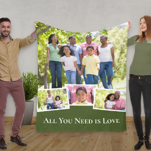 Family Photo Collage Allt du behöver är Kärlek  Fleecefilt